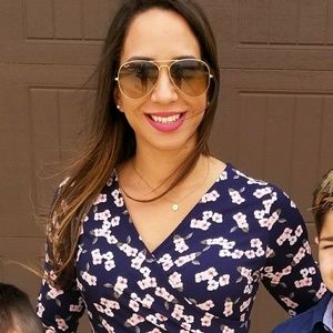 Meet your Posher, Andrea